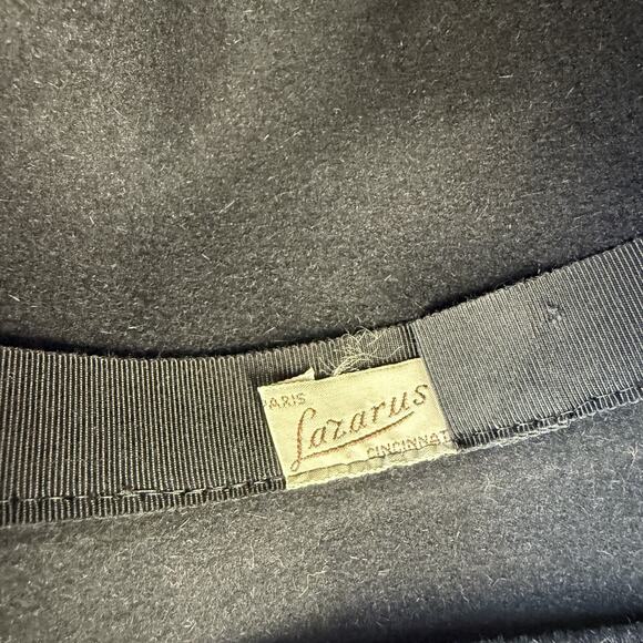 Vintage Lazarus Black Velvet Felt Cloche Hat w/ Ribbon 21\